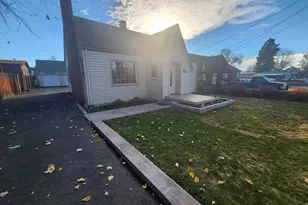 4634 Crosby Ave, Klamath Falls, OR 97603 - Photo 4