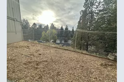 1565 NW Wall Street #306, Bend, OR 97703 - Photo 18