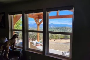 198 Flamingo Dr, Eagle Point, OR 97524 - Photo 10