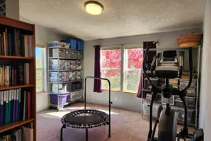 198 Flamingo Dr, Eagle Point, OR 97524 - Photo 26