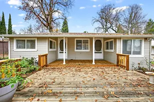 130 Acorn St, Merlin, OR 97532 - Photo 6
