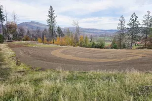 2162 Butte Falls Hwy, Eagle Point, OR 97524 - Photo 1