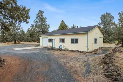 3855 NW Montgomery Avenue, Redmond, OR 97756 - Photo 30