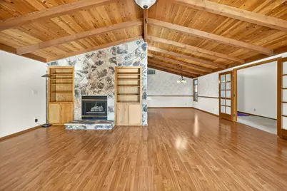 465 Creekside Circle, Central Point, OR 97502 - Photo 4