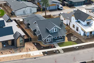 3329 NW Leavitt Ln, Bend, OR 97703 - Photo 52