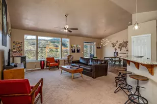 490 Conifer Way, Ashland, OR 97520 - Photo 6