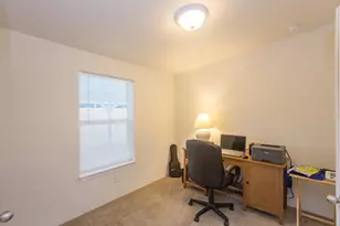 333 Mountain View Dr, Talent, OR 97540 - Photo 18