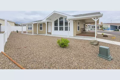 333 Mountain View Drive #UNIT 86, Talent, OR 97540 - Photo 2