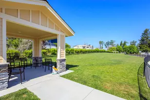 333 Mountain View Dr, Talent, OR 97540 - Photo 28