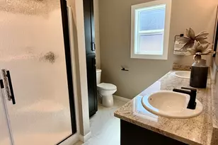 337 Quail Cir, Talent, OR 97540 - Photo 18