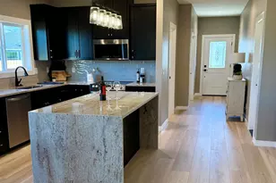 337 Quail Cir, Talent, OR 97540 - Photo 6