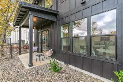 107 Golf View Drive, Eagle Point, OR 97524 - Photo 6