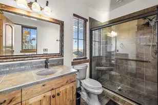 22887 Ghost Tree Ln, Bend, OR 97701 - Photo 52