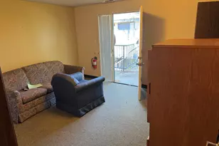 799 Spring St, Medford, OR 97504 - Photo 12