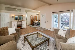 2394 NE Crocus Way, Bend, OR 97701 - Photo 4