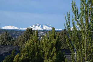 2394 NE Crocus Way, Bend, OR 97701 - Photo 2