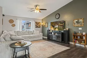 430 E D St, Culver, OR 97734 - Photo 8