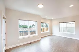 2755 SW Greens Blvd, Redmond, OR 97756 - Photo 14