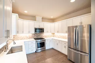 2755 SW Greens Blvd, Redmond, OR 97756 - Photo 18