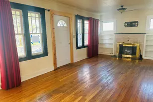 611 W 4th St, Medford, OR 97501 - Photo 4