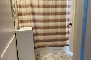 611 W 4th St, Medford, OR 97501 - Photo 12