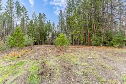1740 Pleasant Creek Road, Rogue River, OR 97537 - Photo 18