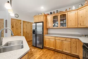 54456 Huntington Rd, Bend, OR 97707 - Photo 10