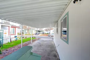 633 E Archwood Dr, Eagle Point, OR 97524 - Photo 22