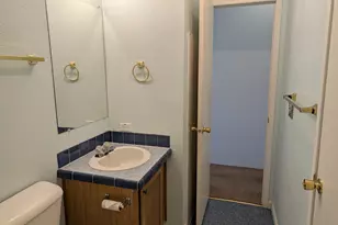 1055 N 5th St, Jacksonville, OR 97530 - Photo 26