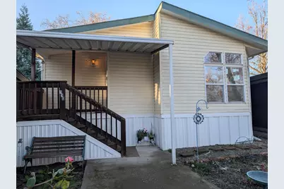 1055 N 5th Street #UNIT 110, Jacksonville, OR 97530 - Photo 2