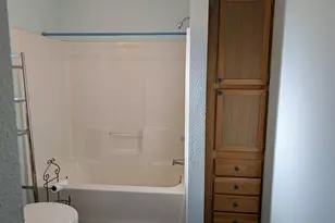 1055 N 5th St, Jacksonville, OR 97530 - Photo 20