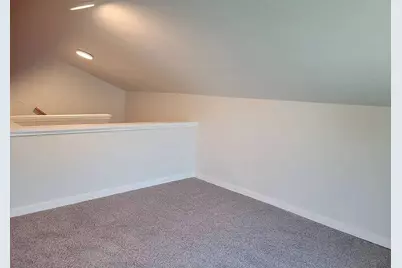 55 N Orange Street, Medford, OR 97501 - Photo 14