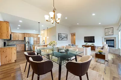 1752 NW Upas Avenue, Redmond, OR 97756 - Photo 16