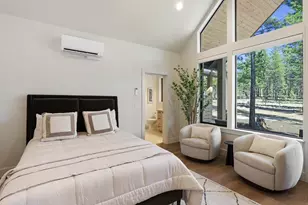 56457 Elk Run Dr, Bend, OR 97707 - Photo 48