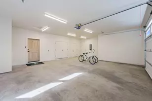 56457 Elk Run Dr, Bend, OR 97707 - Photo 40