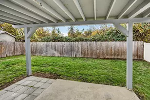 654 SW Larch Rd, Grants Pass, OR 97526 - Photo 34