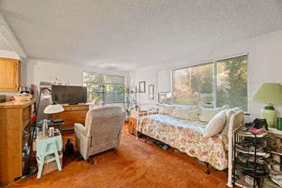 524 NW C Street, Grants Pass, OR 97526 - Photo 10