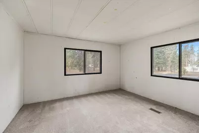 60214 Agate Road, Bend, OR 97702 - Photo 14