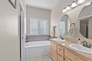 356 SW Bayou Pl, Grants Pass, OR 97526 - Photo 14