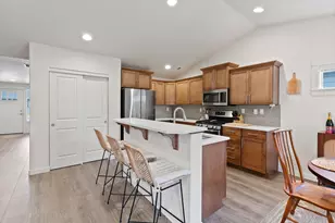 632 N Reed St, Sisters, OR 97759 - Photo 10