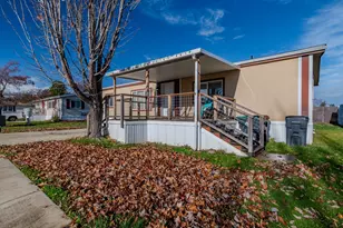 10 E South Stage Rd, Medford, OR 97501 - Photo 2