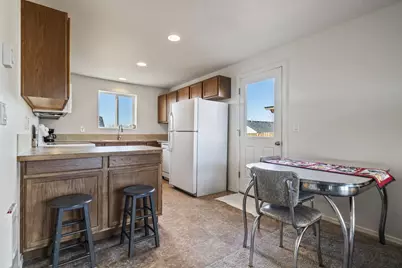 2527 NE 5th Street, Redmond, OR 97756 - Photo 20