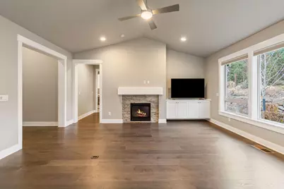 3127 NW Hidden Ridge Drive, Bend, OR 97703 - Photo 8