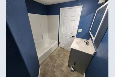 825 California Avenue, Klamath Falls, OR 97601 - Photo 12