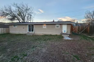 825 California Ave, Klamath Falls, OR 97601 - Photo 2