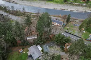 7955 Rogue River Hwy, Grants Pass, OR 97527 - Photo 38