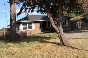 4225 Summers Ln, Klamath Falls, OR 97603 - Photo 46
