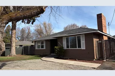 4225 Summers Lane, Klamath Falls, OR 97603 - Photo 6