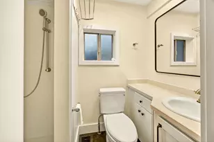 527 Chestnut St, Ashland, OR 97520 - Photo 16