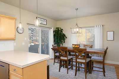 61701 Darla Place, Bend, OR 97702 - Photo 8
